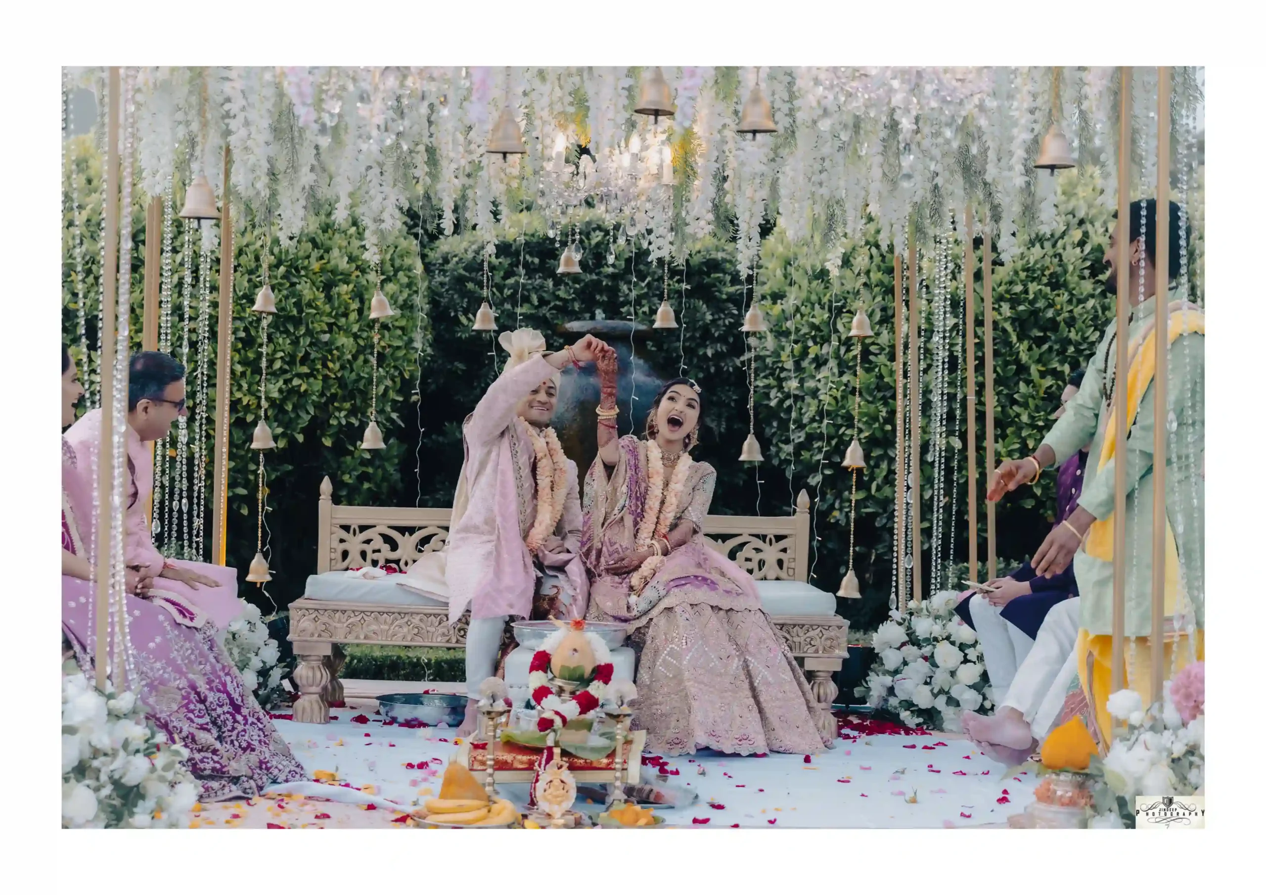 MAKE YOUR WEDDING UNFORGETTABLE - Unforgettable Wedding Narrative Cover