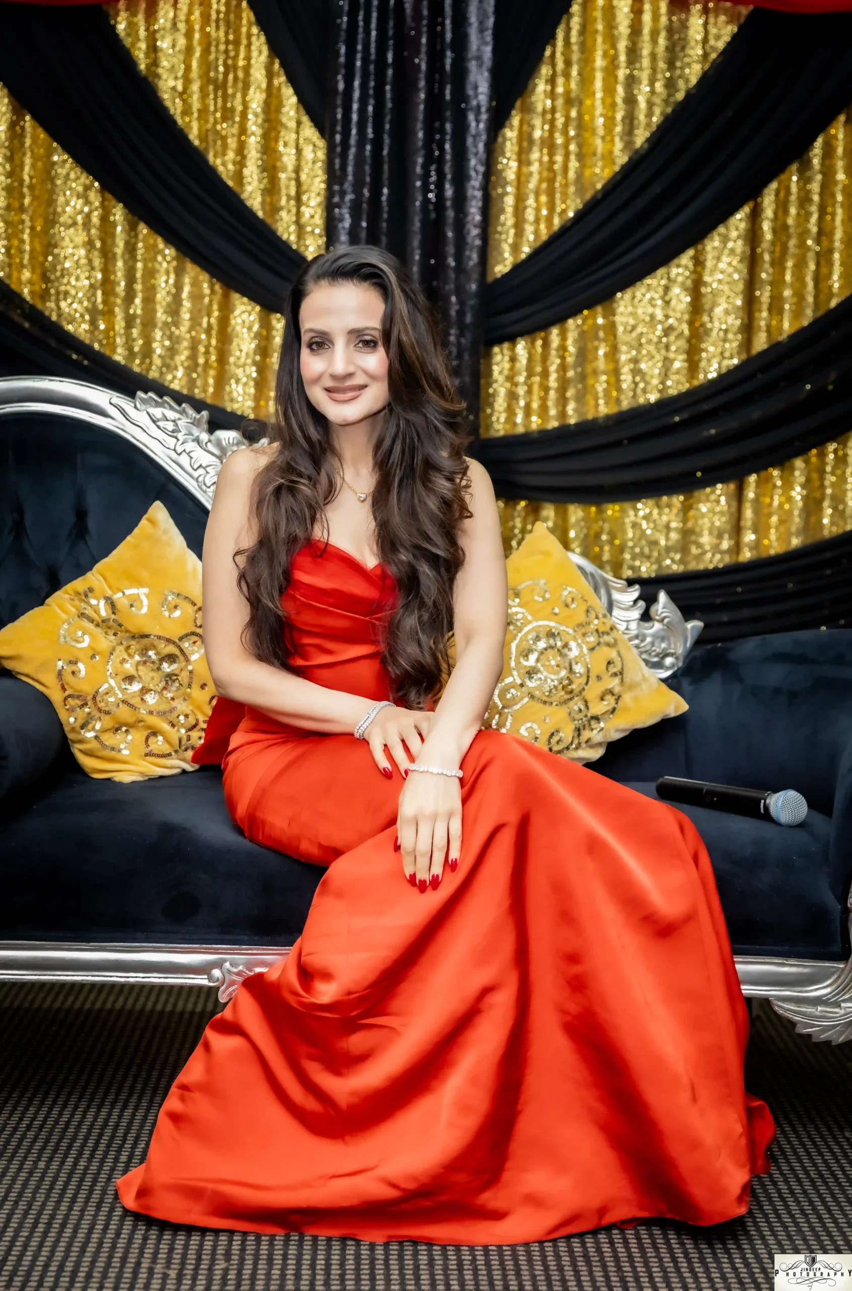 Celebrity - Gallery Image 15